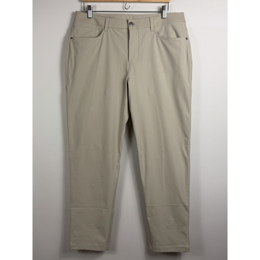 Lululemon Straight Fit 5 Pocket Pant Mens 36x31 Tan Warpstreme Performance